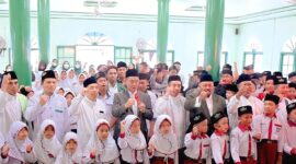 Rusmadi, Wakil Wali Kota Samarinda saat hadir Memperingati Hari Santri Nasional. (Foto: Ist)