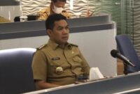 Wali Kota Samarinda, Andi Harun saat ikuti pertemuan dengan Gubernur dan Bupati/Wali Kota se-Indonesia via daring. (Foto: Ist)
