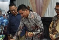Wali Kota Samarinda, Andi Harun saat meresmikan pembukaan SPBU PT Intan Borneo Utama. (Foto: Ist)