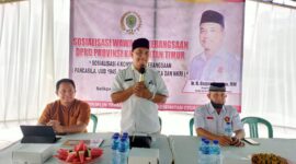 Anggota DPRD Kaltim yang juga Ketua Fraksi Gerindra, Bagus Susetyo saat memberikan sosialisasi wawasan kebangsaan (wasbang) di Kelurahan Gunung Bahagia, Balikpapan. (Foto: Ist)