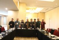 Dipimpin Ketua Tim Pembahas Rencana Kerja DPRD Kaltim Tahun 2024, Sarkowi V Zahry, rapat di gelar di Gran Hotel Jatra, Balikpapan, Rabu (25/1/2023). (Foto: Ist)