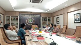 Pertemuan antara pimpinan DPRD Kaltim dan Komisioner Bawaslu Kaltim. (Foto: Ist)