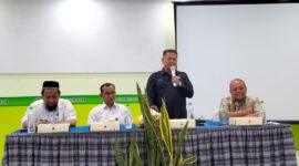 Wakil Ketua DPRD Kaltim, Sigit Wibowo (dua dari kanan). (Foto: Ist)