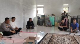 Jumat Curhat dipimpin Kapolsek Sungai Kunjang Kompol Made Anwara, SH. (Foto: HarianBorneo.com/MF)