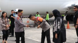 Kapolri Jenderal Polisi Drs. Listyo Sigit Prabowo, M.Si. tiba di Kota Balikpapan. (Foto: HarianBorneo.com/Humas Polda Kaltim)