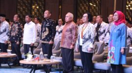 Wakil Ketua DPRD Kaltim, Seno Aji saat menghadiri pembukaan Konkernas IV PGRI di Ballroom Hotel Mercure Samarinda, Jumat (25/2). (Foto: Ist)