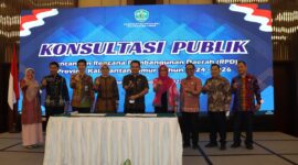 Pimpinan dan Anggota DPRD Kaltim hadiri acara Konsultasi Publik Rancangan RPD Kaltim Tahun 2024-2025, di Ballroom Hotel Novotel Balikpapan, Kamis (16/2). (Foto: Ist)