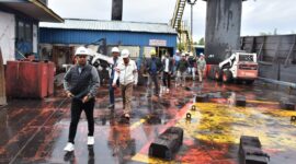 Rombongan Pansus Investigasi Pertambangan DPRD Kaltim saat melakukan kunjungan ke sejumlah perusahaan pertambangan di Kabupaten Kutai Barat. (Foto: Ist)