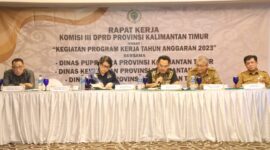 Komisi III DPRD Kaltim saat menggelar raker bersama mitra kerjanya. (Foto: Ist)