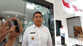 Wali Kota Samarinda, Andi Harun saat diwawancara awak media. (Foto: Ist)
