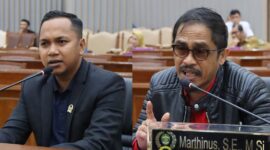 Wakil Ketua Pansus Investigasi Pertambangan, M Udin, serta Anggota Pansus Investigasi Pertambangan, Marthinus, saat memberikan klarifikasi soal pelegalan tambang ilegal. (Foto: Ist)