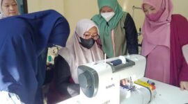 Ilustrasi pelatihan kerja menjahit. (Foto: Ist)