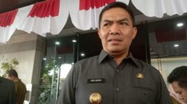 Wali Kota Samarinda, Andi Harun saat diwawancara awak media. (Foto: Ist)