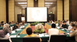 Pelaksanaan rapat kerja Pansus PDRD bersama dengan mitra kerjanya di Hotel Novotel Balikpapan. (Foto: Ist)