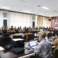 Pelaksanaan RDP antara Komisi III DPRD Kaltim bersama Dinas PUPR-PERA Kaltim, Bappeda Kaltim, DPMPD Kaltim, serta Sekda Kubar. (Foto: Ist)