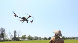 Ilustrasi drone penyemprot hama. (Foto: Ist)