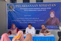 Suasana Sosraperda Tentang Perilundungan & Pendistribusian Produk Lokal UMKM ke Pasar Modern oleh Anggota Pansus II, Novi Marinda Putri. (Foto: Ist)