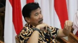 Sekretaris Daerah, Sunggono saat menghadiri Sosialisasi Tim Pemantau Bakti Pantas Kabupaten Kutai Kartanegara, di Ruang Serbaguna Kantor Bupati Kukar, Tenggarong, Kamis (18/5/2023). (Foto: Ist)