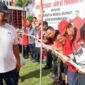 Bupati Kukar, Edi Damansyah saat mengikuti kegiatan senam pagi tadi. (Foto: Ist)