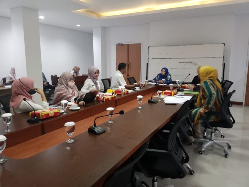 Hearing DPRD Samarinda bersama Dinas Sosial dan Pemberdayaan Masyarakat Kota Samarinda. (Foto: Ist)