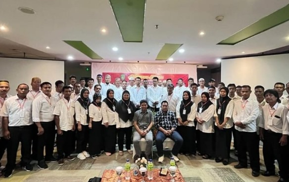 Suasana pelatihan pengelolaan administrasi bagi Ketau RT, yang digelar Desa Batuah. (Foto: Ist)