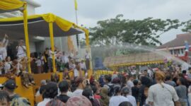 Suasana saat Belimbur berlangsung. (Foto: Ist)