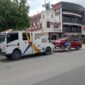 Dishub Samarinda lakukan penertiban kendaraan parkir di bahu jalan. (Foto: Ist)