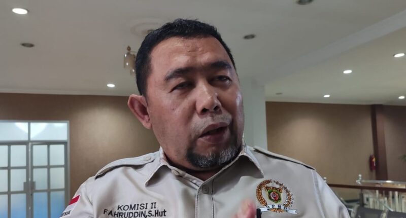 Wakil Ketua Komisi II DPRD Samarinda, Fahruddin. (Foto: Ist)