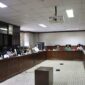 Anggota Komisi IV DPRD Kaltim, Rusman Yaqub menerima kunjungan kerja Pansus Raperda DPRD Kutim untuk membahas pengarusutamaan gender (PUG). (Foto: Ist)