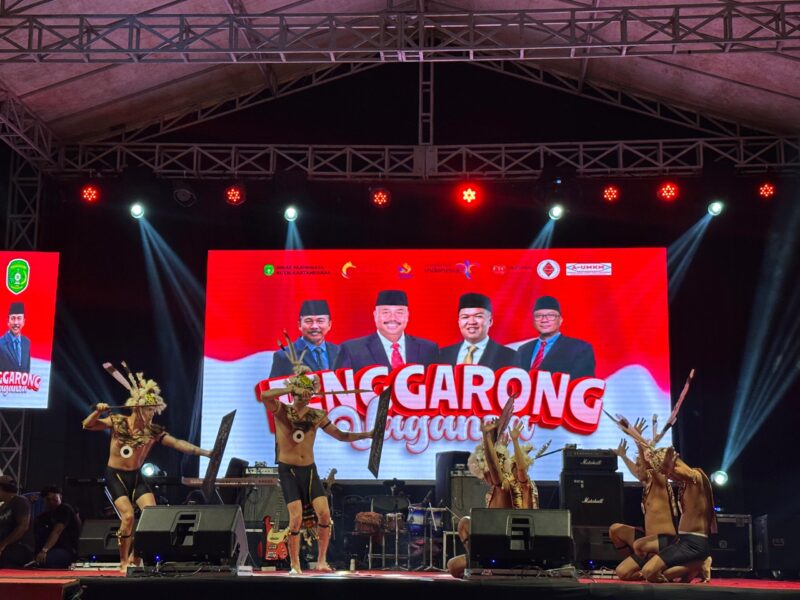 Tari Dayak Jihi Pambelum yang ditampilkan oleh Prodeo Art Gallery. (Foto: Ist)
