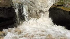 Ilustrasi wisata air terjun. (Foto: Ist)