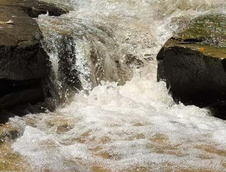 Ilustrasi wisata air terjun. (Foto: Ist)