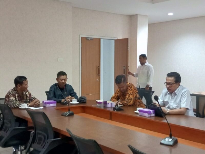 Suasana kunjungan kerja Ketua Dan Anggota BK DPRD Kota Samarinda dengan DPRD Kota Batu Malang. (Foto: Ist)
