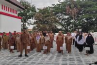 Suasana apel pagi seluruh pegawai ASN dan Non ASN DPMD Kukar. (Foto: Ist)