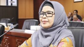 Anggota Komisi II DPRD Katim, Ambulansi Komariah. (Foto: Ist)