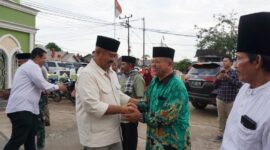 Suasana kedatangan Bupati Kukar, Edi Damansyah dalam acara Safari Ramadhan. (Foto: Ist)