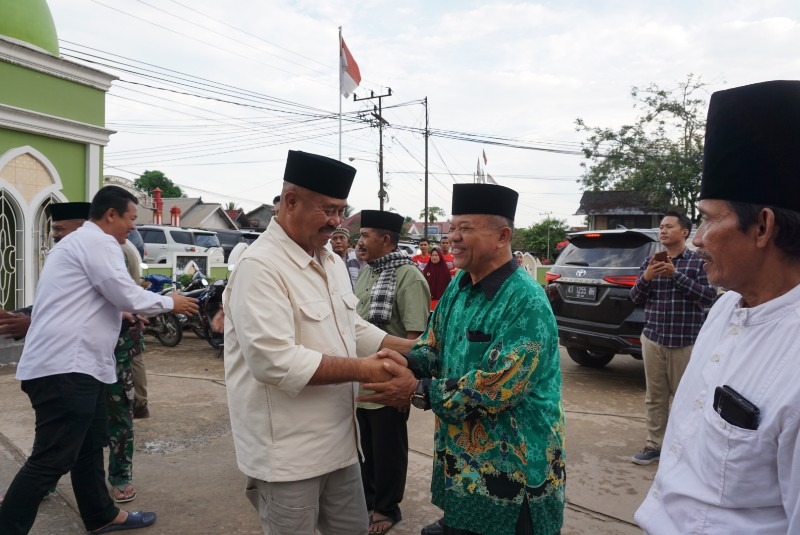 Suasana kedatangan Bupati Kukar, Edi Damansyah dalam acara Safari Ramadhan. (Foto: Ist)