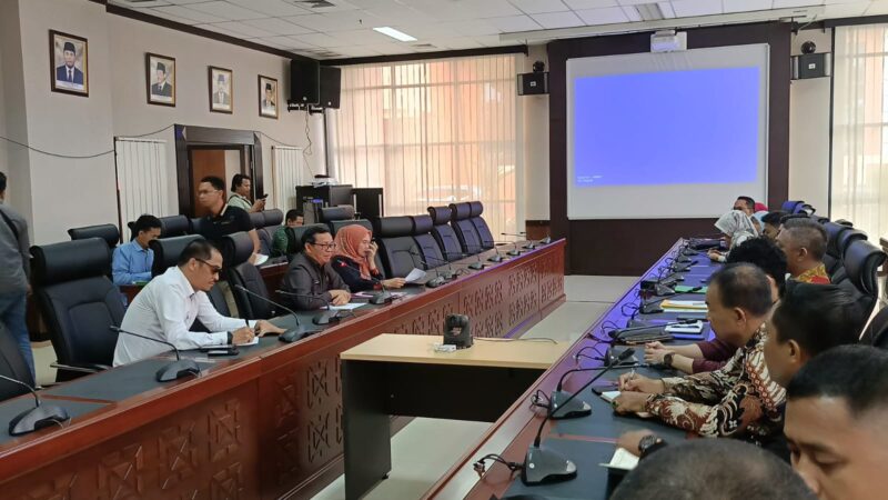 Suasana RDP Komisi I DPRD Kaltim. (Foto: Ist)