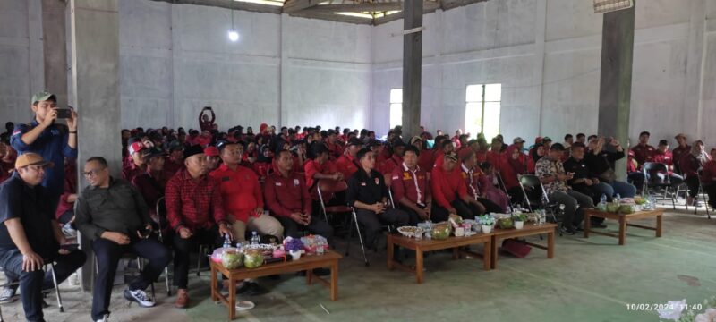 Suasana kegiatan Monitoring dan Evaluasi (Monev) Program Bantuan Rp 50 juta per RT di Muara Kaman. (Foto: Ist)