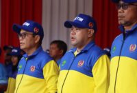 Ketua Komisi IV DPRD Kaltim, Akhmed Reza Fachlevi saat menghadiri Pelatda PON XXI-2024 di Halaman Kantor KONI Kaltim. (Foto: Ist)