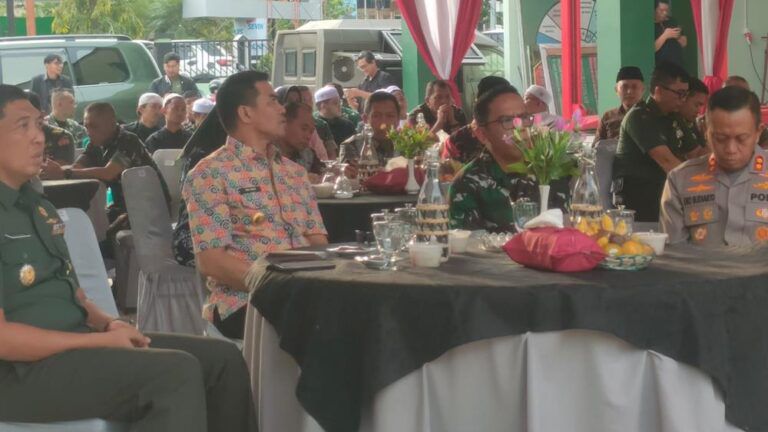 Wali Kota Samarinda, Andi Harun saat menghadiri acara peresmian Kantor Denpal VI/1 Samarinda dan Asrama Tipe K Luar Korem 091/ASN. (Foto: Ist)