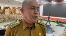 Camat Samboja, Damsik. (Foto: Ist)