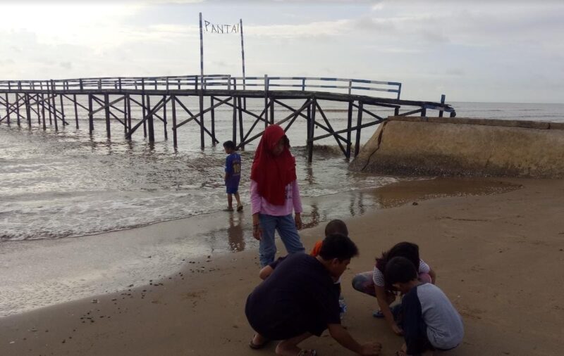Pantai Biru Desa Kersik, Kukar. (Foto: Ist)