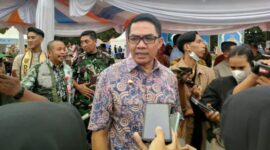 Walikota Samarinda Andi Harun, saat menghadiri peresmian Pasar Ramadan GOR Segiri Samarinda. (Foto: Ist)
