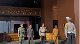 Anggota DPRD Kaltim, Yusuf Mustafa saat menghadiri kegiatan apel persiapan Operasi ‘Ketupat Mahakam’. (Foto: Ist)
