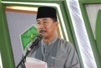 Sekda Kukar saat menghadiri Wisuda Purna Study Ponpes Nurul Islam. (Foto: Ist)