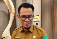 Riyandi Elvander mengemukakan tiga poin penting dalam pembinaan kader posyandu yang dihelat di Samarinda, terkait inisiasi pendampingan penyusunan Raperdes Pembentukan LKD. (Foto: Ist)