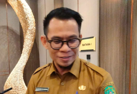 Riyandi Elvander mengemukakan tiga poin penting dalam pembinaan kader posyandu yang dihelat di Samarinda, terkait inisiasi pendampingan penyusunan Raperdes Pembentukan LKD. (Foto: Ist)