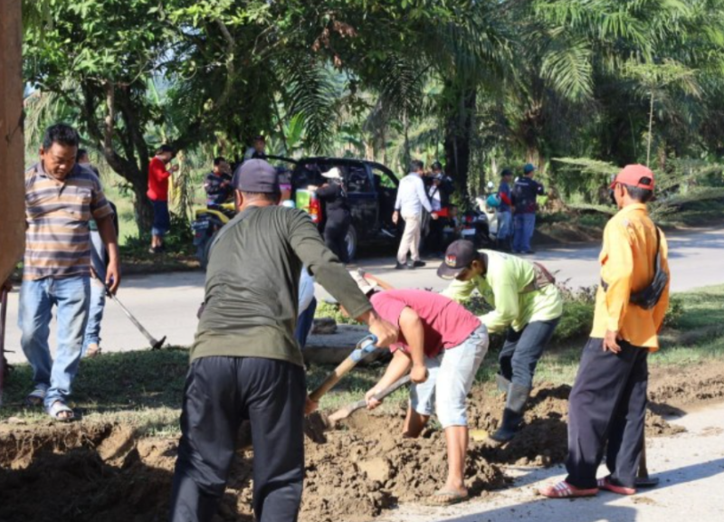 Kegiatan Bulan Bhakti Gotong Royong Masyarakat (BBGRM) ke-21 Kukar. (Foto: Ist)
