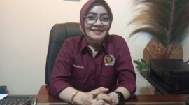 Anggota Pansus ll Ranperda Penyelenggaraan Jaminan Produk Halal dan Higienis, Laila Fatihah. (Foto: Ist)